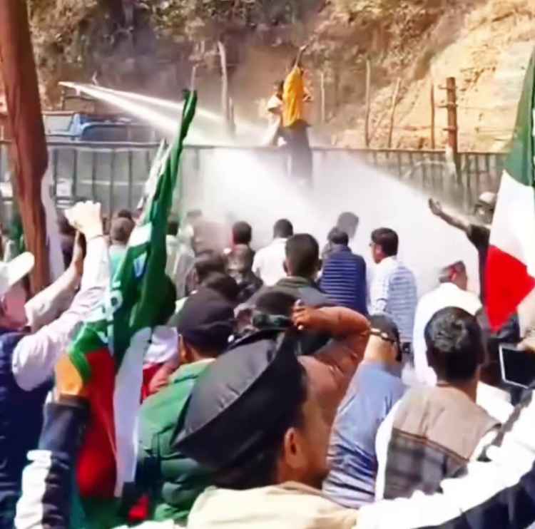 UKD protest Assembly Session in Gairsain