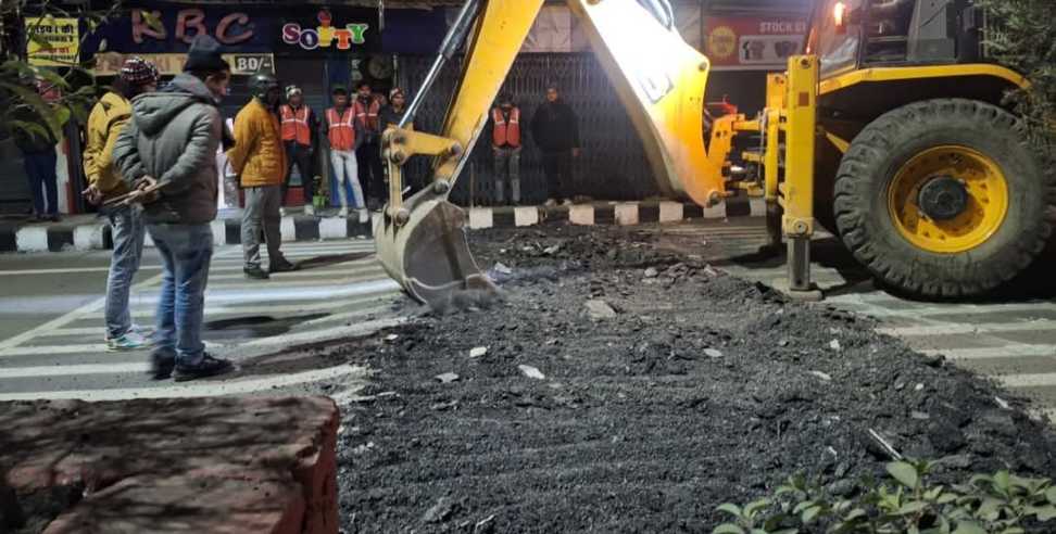 Clock Tower Breaker: DM sent notice to Smart City Executive Engineer