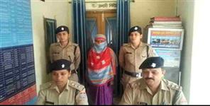 image: Charas smuggler woman arrested in Haldwani