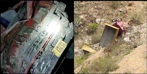 image: A dumper fell into a ditch in Tehri Garhwal