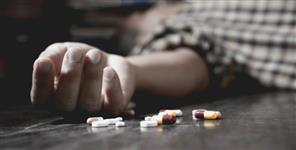 image: iit roorkee student woman ate poison
