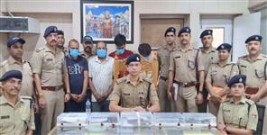 Cyber   fraud gang busted in 15 states