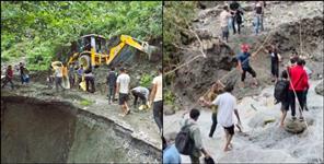 image: Father Trek 18 km in Disaster to save son