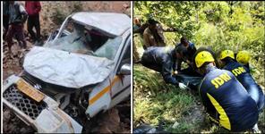 image: Car fell into deep ditch in Pithoragarh