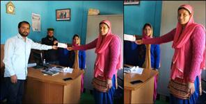 image: Coronavirus Uttarakhand:Rudraprayag mahila mangal dal donate fund for corona patient