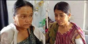 image: Laxmi devi fights with bear to save pushpa devi in Kotdwar