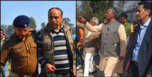 image: Unknown person suddenly reached near chief minister Trivendra Singh Rawat at haridwar