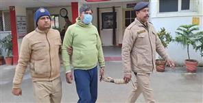 image: Haldwani Police Arrested Accused Of Fraud With People From Bihar