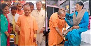 image: Yogi Adityanath in Panchur village of Pauri Garhwal Latest photos