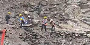 Kedarnath Trek Route Blocked After Debris Falls