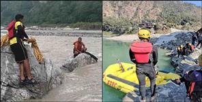image: Dehradun girl jumps into river in Rishikesh