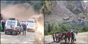 image: Landslide near Tarshali on Kedarnath Highway