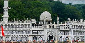 image: SDM sent notice to 9 people mosque documents not match with original records
