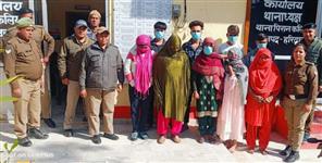 image: 3 minor girls rescued from Rehmat Sabri Guest House
