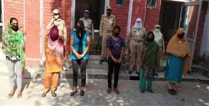 image: Haridwar police arrested call girl women