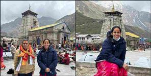 image: Saina Nehwal in Kedarnath Dham