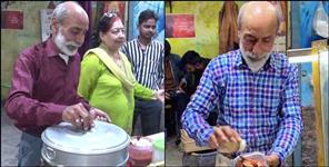 Actor Bhupendra Taneja runs a fast food stall in Dehradun