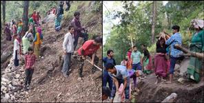 image: People of jasoli self made road to village in uttarakhand