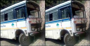 image: DRIVER DID A GREAT JOB DEHRADUN PITHORAGARH HIGHWAY
