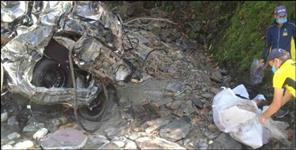 image: Vehicle fell into deep ditch in Tehri Garhwal