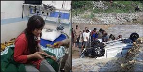 image: car washed away in Dhela river of Ramnagar