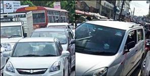 image: VIP Sticker car caused jam in Roorkee