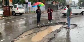 image: Road collapses on Nainital-Delhi highway