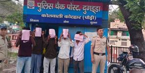 image: Kotdwar Police Takes Strict Action Against Public Drinking