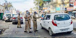 image: Dustbin Mandatory in Tourist Vehicle Coming to Uttarakhand