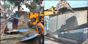 image: Action against encroachment in dehradun