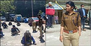 image: Coronavirus Uttarakhand:Uttarakhand police help people during lockdown