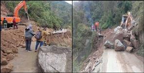 image: Road Blocked on Kotdwar Dugadda National Highway