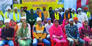 image: NRI arranged marriage of 21 poor girls
