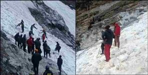 image: Glacier on Hemkund Sahib Marg