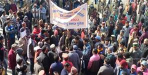 image: 14 Muslim traders left Purola city