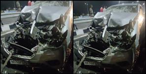 image: 8 people seriously injured when Innova car collided with tractor in Haridwar