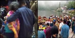 image: Women drunk and tear her clothes in nainital