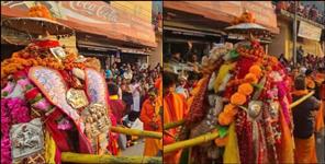 image: Agastya Rishi Doli Stopped Traffic Jam on Kedarnath Highway