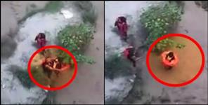 image: Two youths trapped between the river in Roorkee