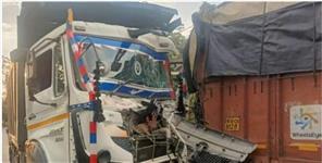 image: Dumper crushed 3 people repairing truck roadside in Kotdwar