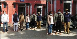 image: Leader arrested with callgirl in Haridwar