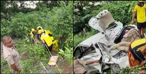 image: Car fell into deep gorge in Rishikesh Neer Gaddu