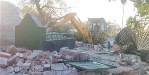 image: Illegal mosque built on the highway demolished