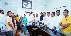 Winning candidates meet CM Dhami