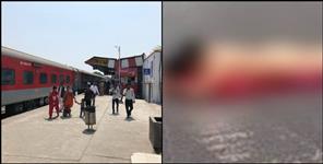image: Girl found without clothes at Kichha railway station