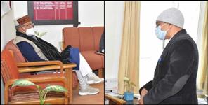 image: CM Trivendra Singh Rawat in Garhwal Commissioner Camp Office