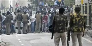image: Stone pelting between two groups in Haldwani