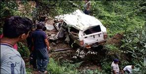 image: Bolero fell into ditch in Chamoli Garhwal