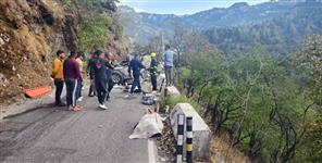 image: Road Accident In Mussoorie Three Died And Three Injured