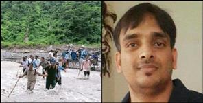 image: Tehri IAS Saurabh Gaharwar meets disaster victims
